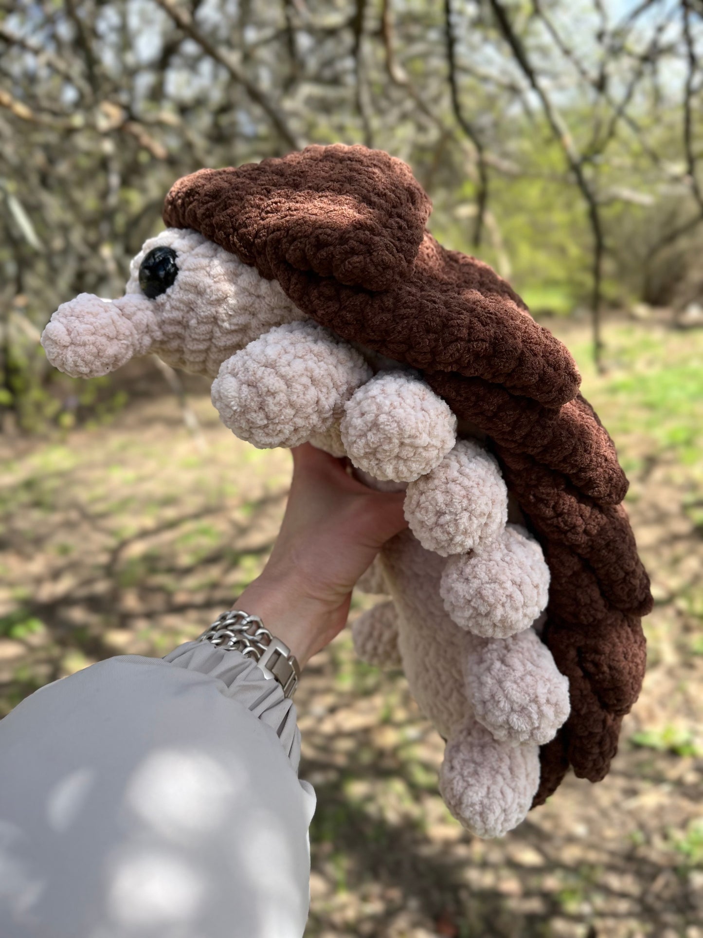 Isopod Crochet Pattern, Amigurumi Roly Poly Pill Bug Tutorial in English with US crochet terms