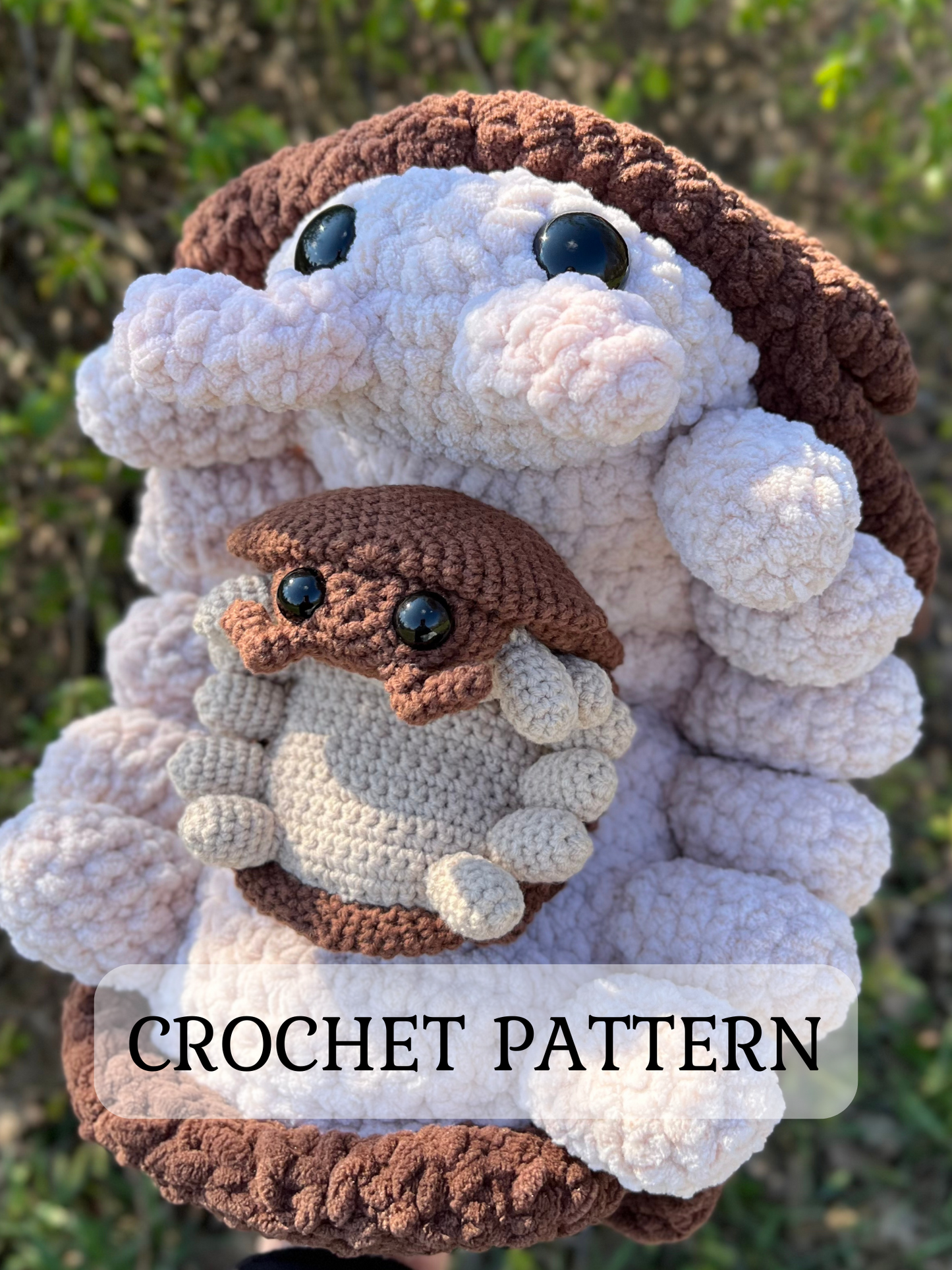 Isopod Crochet Pattern, Amigurumi Roly Poly Pill Bug Tutorial in English with US crochet terms