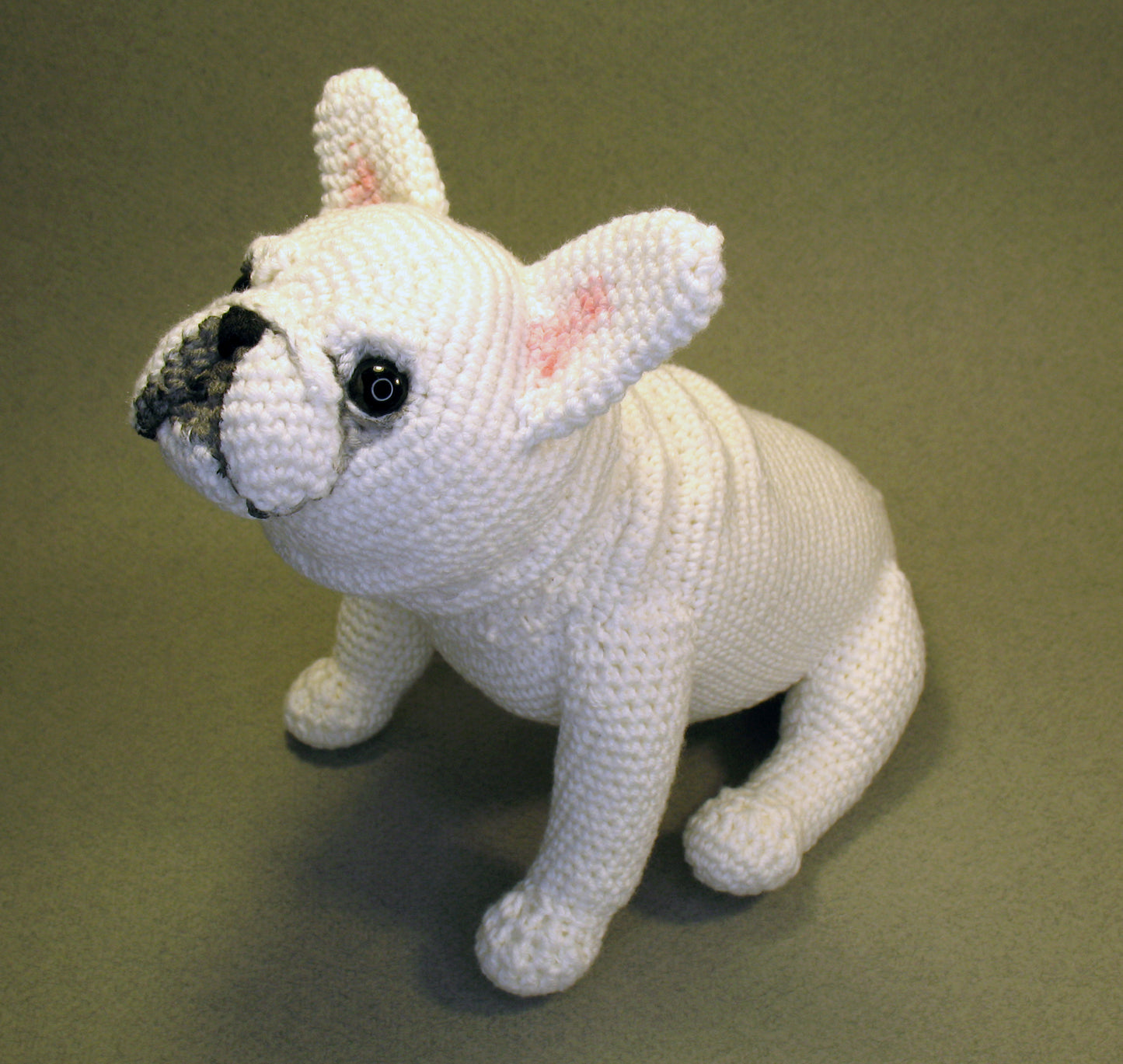 French Bulldog Crochet Pattern, Frenchie Amigurumi Tutorial