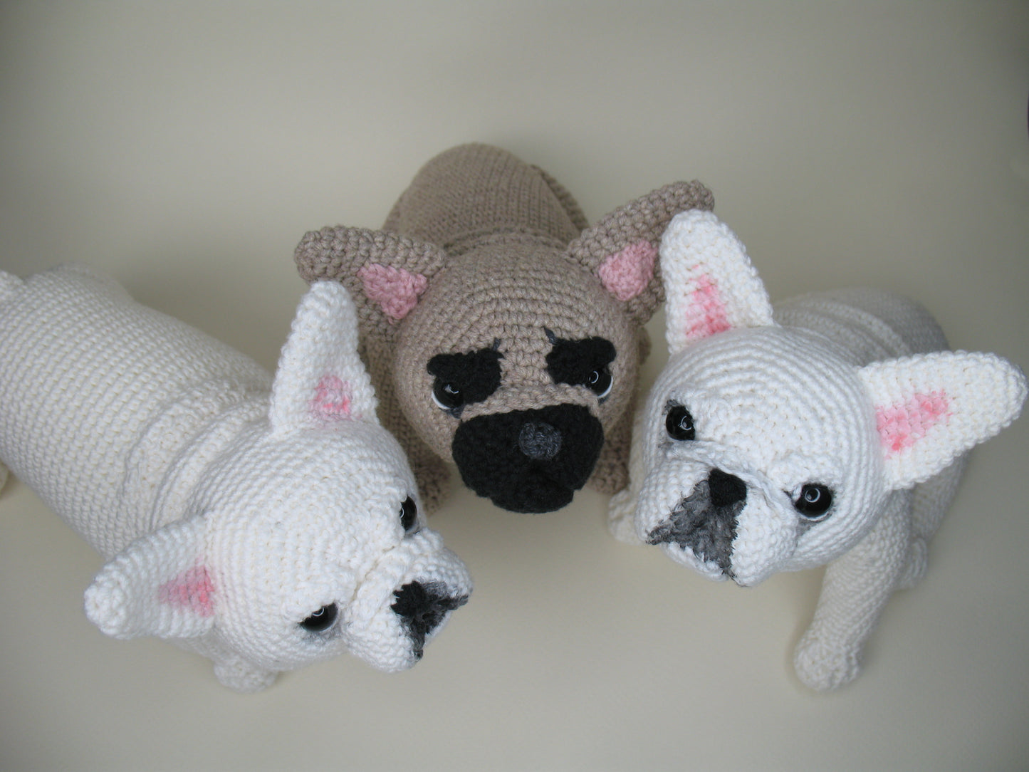 French Bulldog Crochet Pattern, Frenchie Amigurumi Tutorial