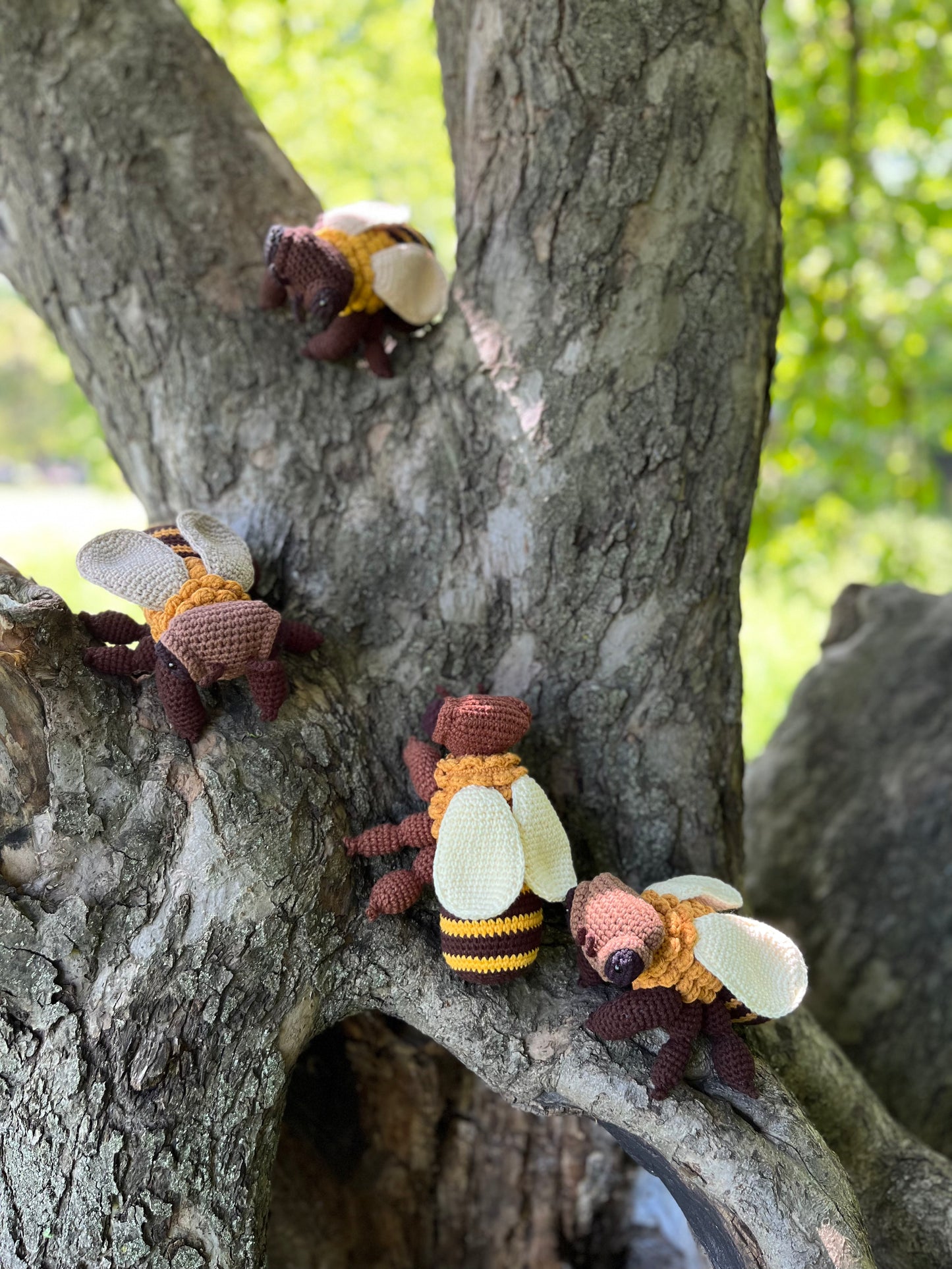 Honey Bee Crochet Pattern, PDF file in English, Amigurumi Bee
