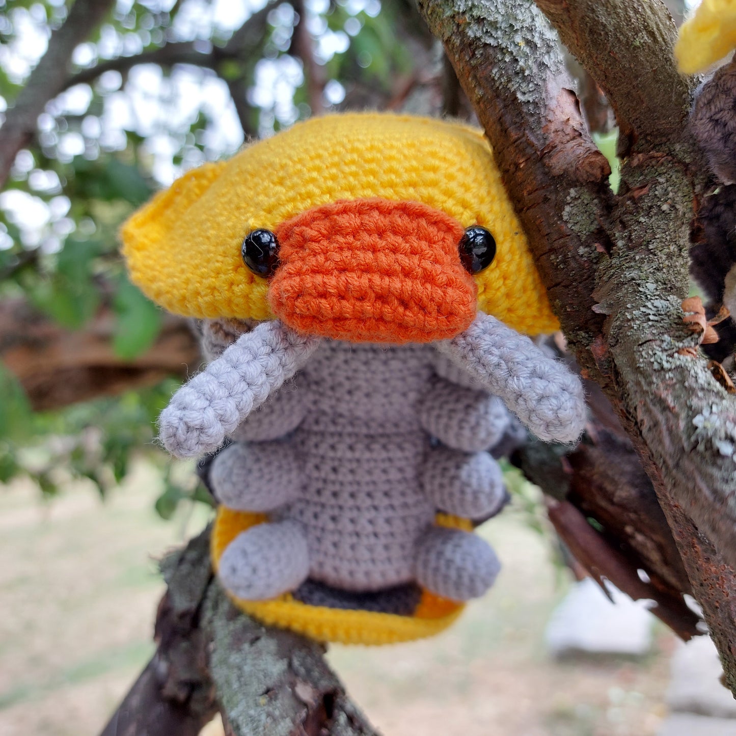 Rubber Ducky Isopod Crochet Pattern, Amigurumi Tutorial