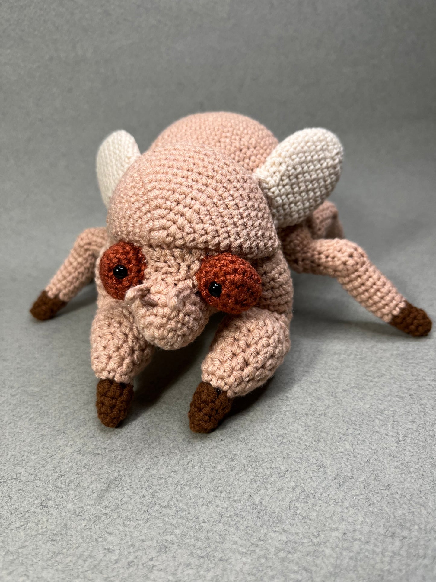 Cicada Nymph Crochet Pattern, Amigurumi Cicada Nymph Tutorial