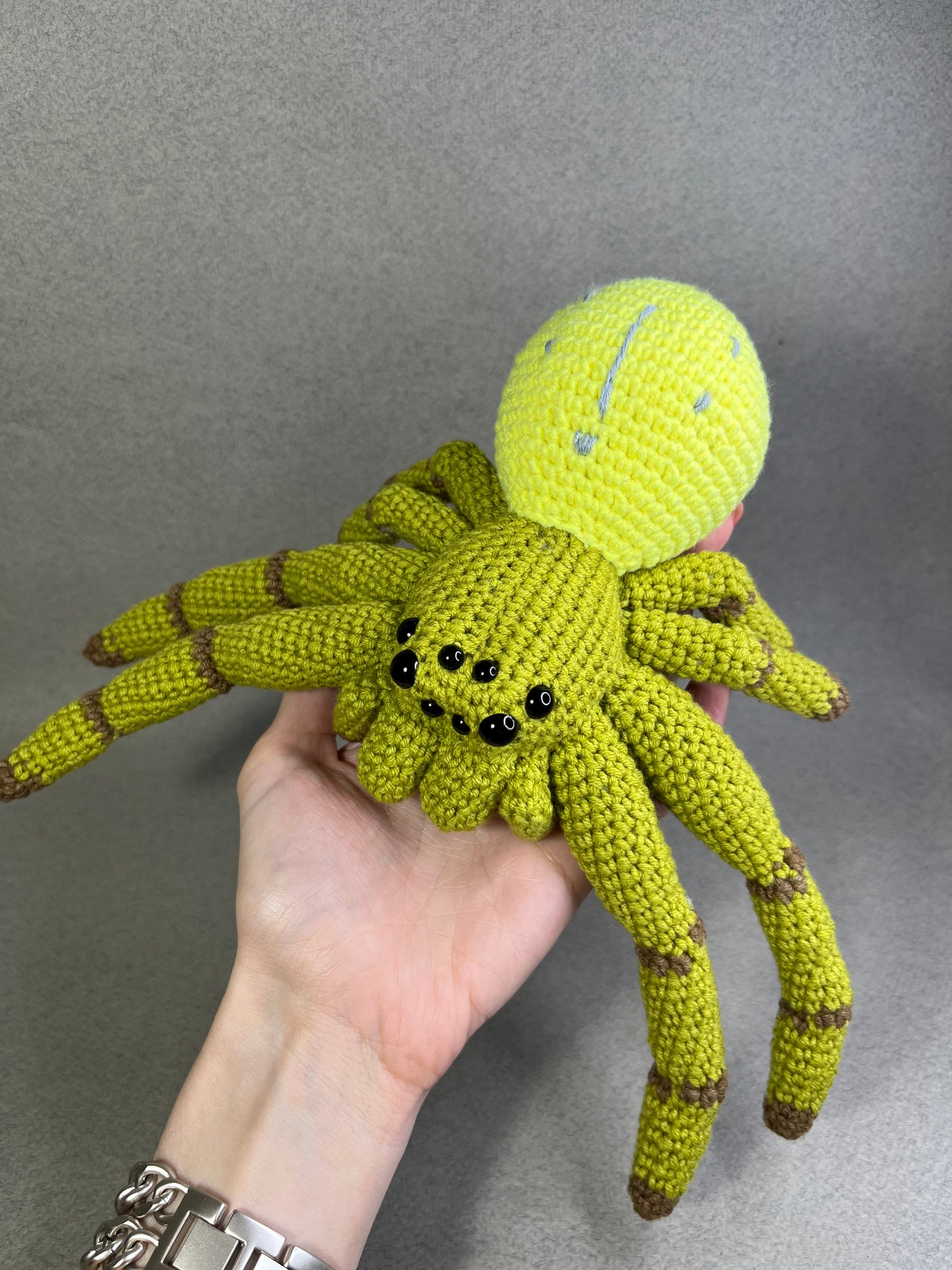 Crab Spider Crochet Pattern, PDF file in English