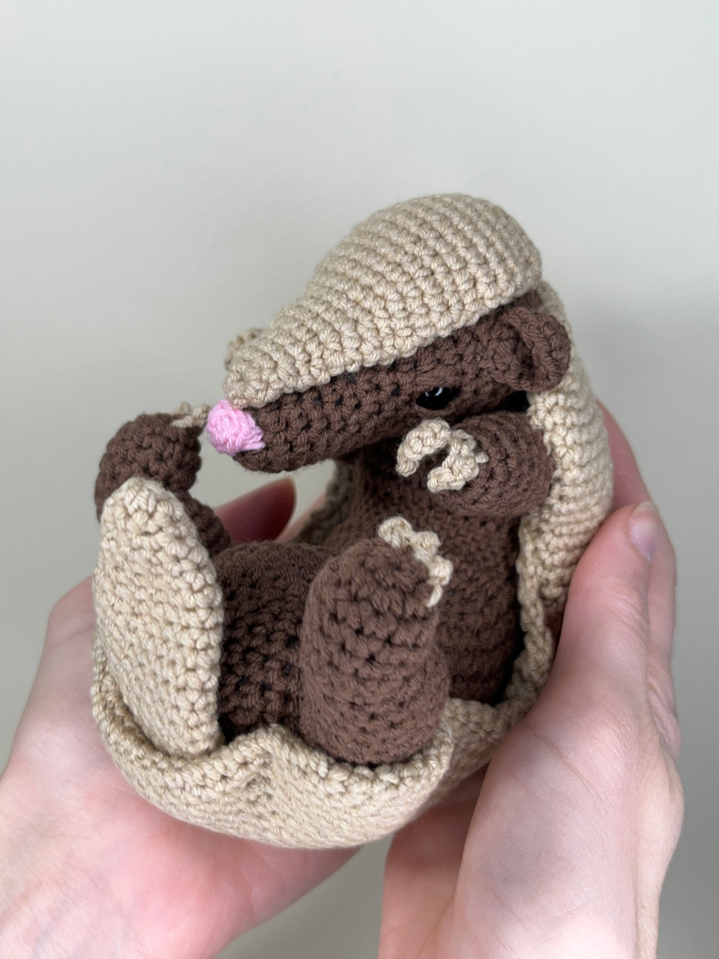 Armadillo Crochet Pattern, PDF file in English language